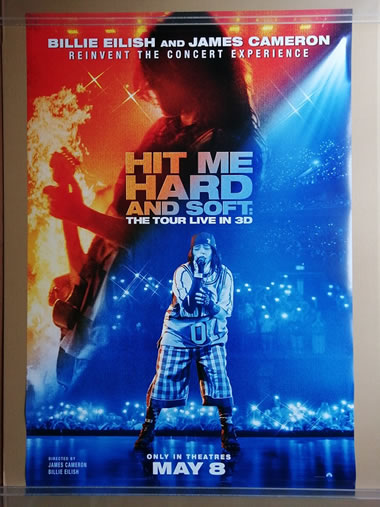 �r���[�E�A�C���b�V�� - HIT ME HARD AND SOFT : THE TOUR (LIVE IN 3D)�@(2026)�̉f��|�X�^�[